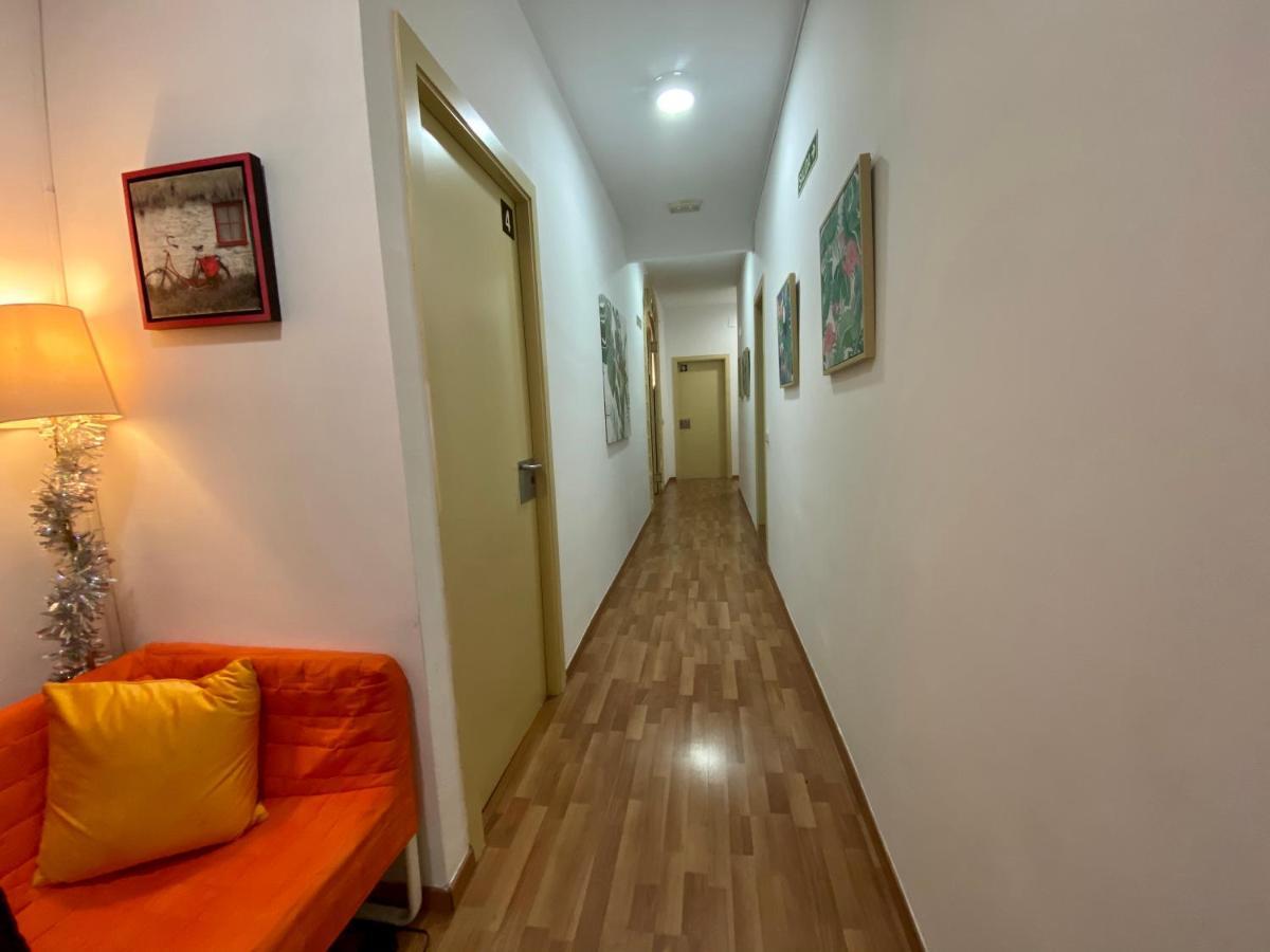 Ferienwohnung Barcelona Housing Recommend For Students Exterior foto
